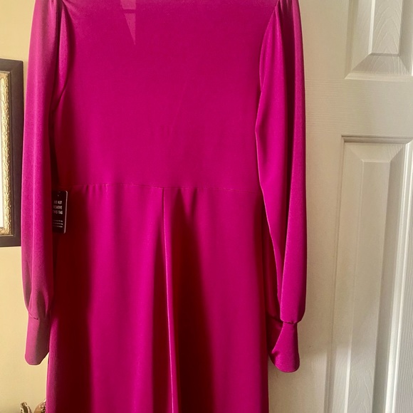 Brand new Medium Express dress - Picture 7 of 8